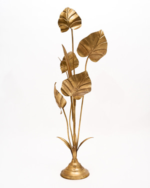 Floor lamp, French, made of gold leafed and patinated tole and featuring exotic foliage. 