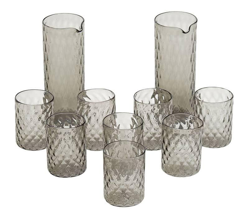 Water drinking set of Murano glass, featuring 8 glasses and 2 pitchers.